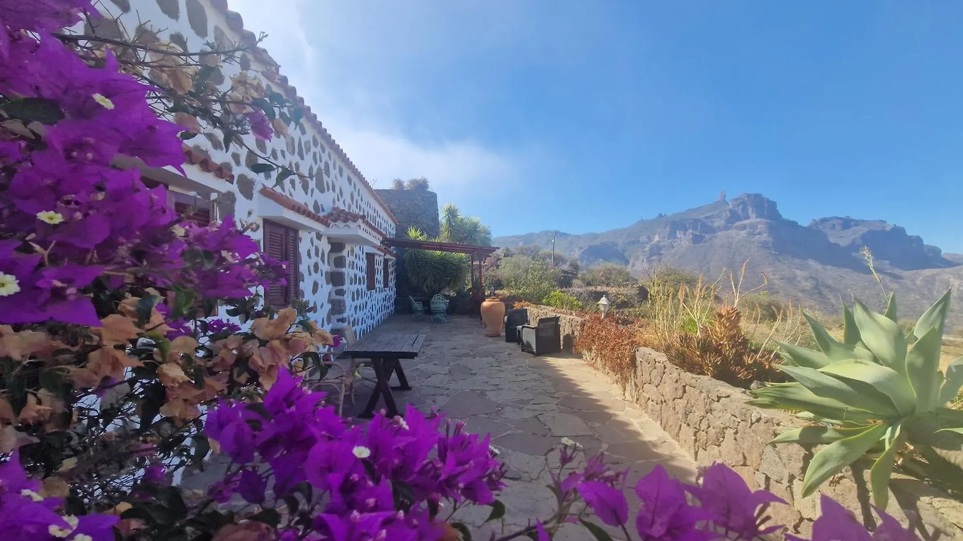 Mountain Hostel&House Finca La Isa By Rose Tejeda  Hostel Tejeda (Gran Canaria)