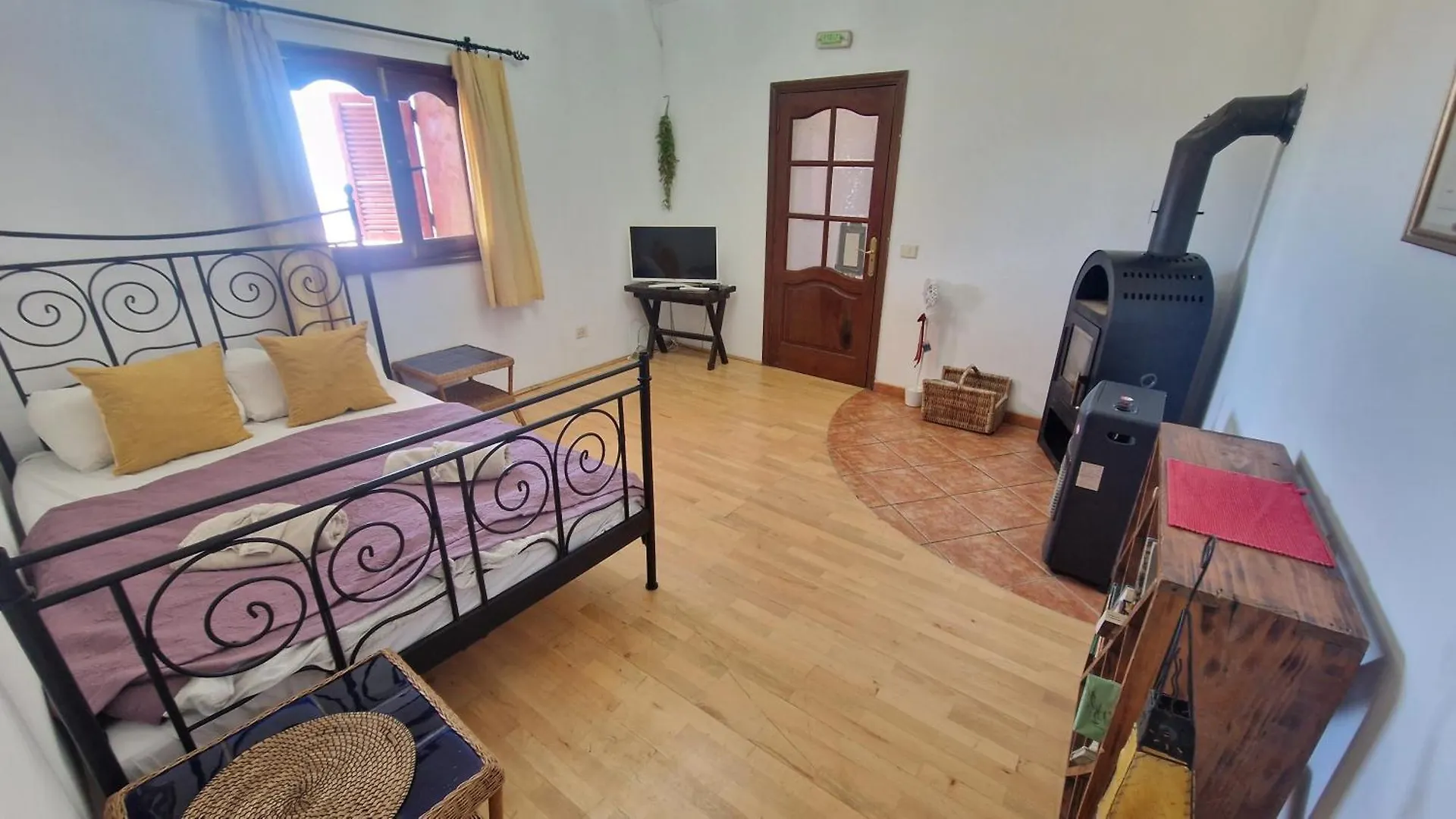 Mountain Hostel&House Finca La Isa By Rose Tejeda  Spain